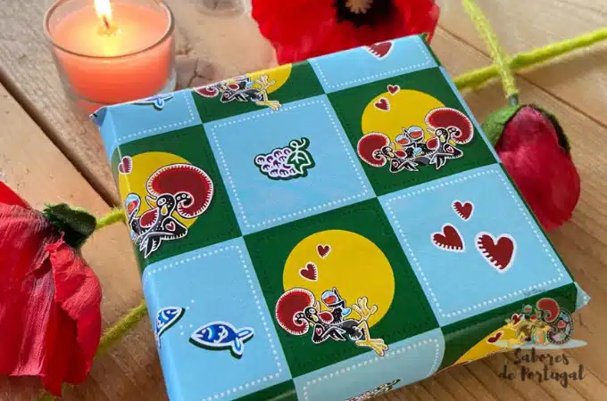 Printbaar inpakpapier voor Valentijn | SaboresDePortugal.nl Printbaar inpakpapier voor Valentijn | SaboresDePortugal.nl