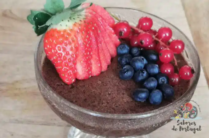 Mousse chocolate caseiro | SaboresDePortugal.nl Mousse chocolate caseiro | SaboresDePortugal.nl