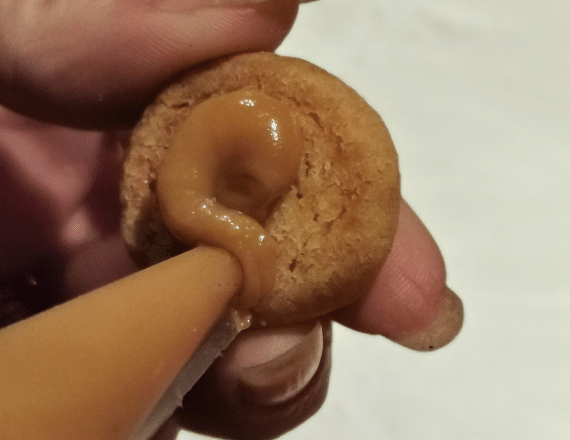 Casadinhos com leite condensado cozido dulce de leche 2