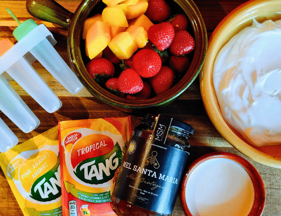 Tropical yoghurtijsjes met TANG en honing
